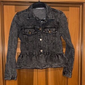 Chic Black Denim Jacket for Women